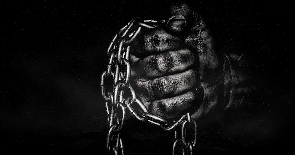 12 Biblical Meaning of Dreaming of Chains